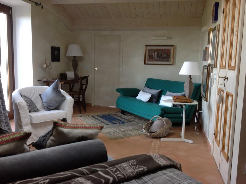Monterosato Country House Monterubbiano Room photo